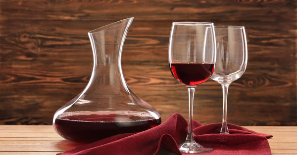 Wine Decanter Feature Image